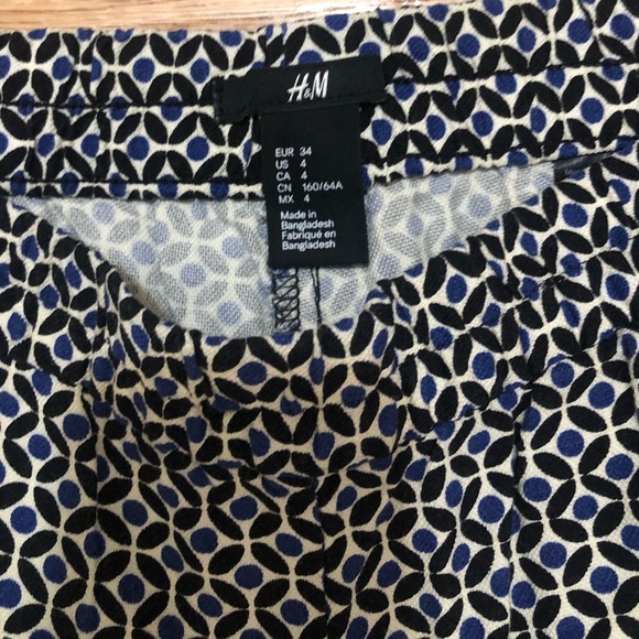 H&M patterned pants with elastic waistband, size 4 - Picture 3 of 4